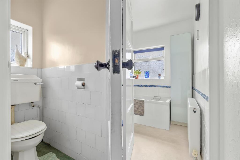 Bathroom &amp; Separate WC