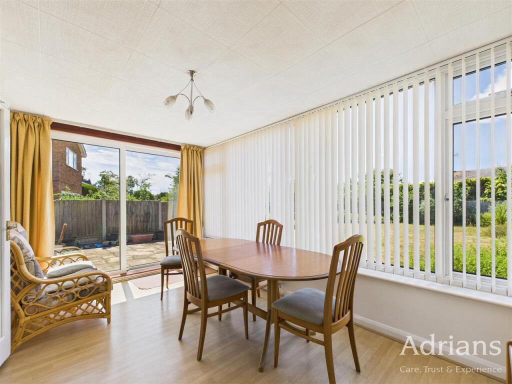 SUN ROOM