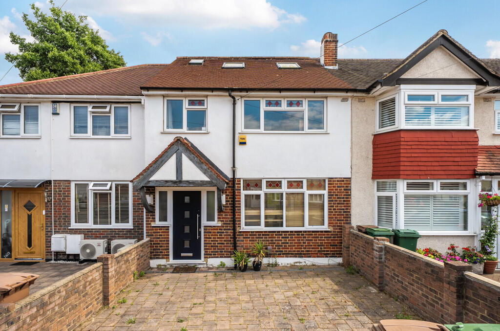 1323863-3-686e423...