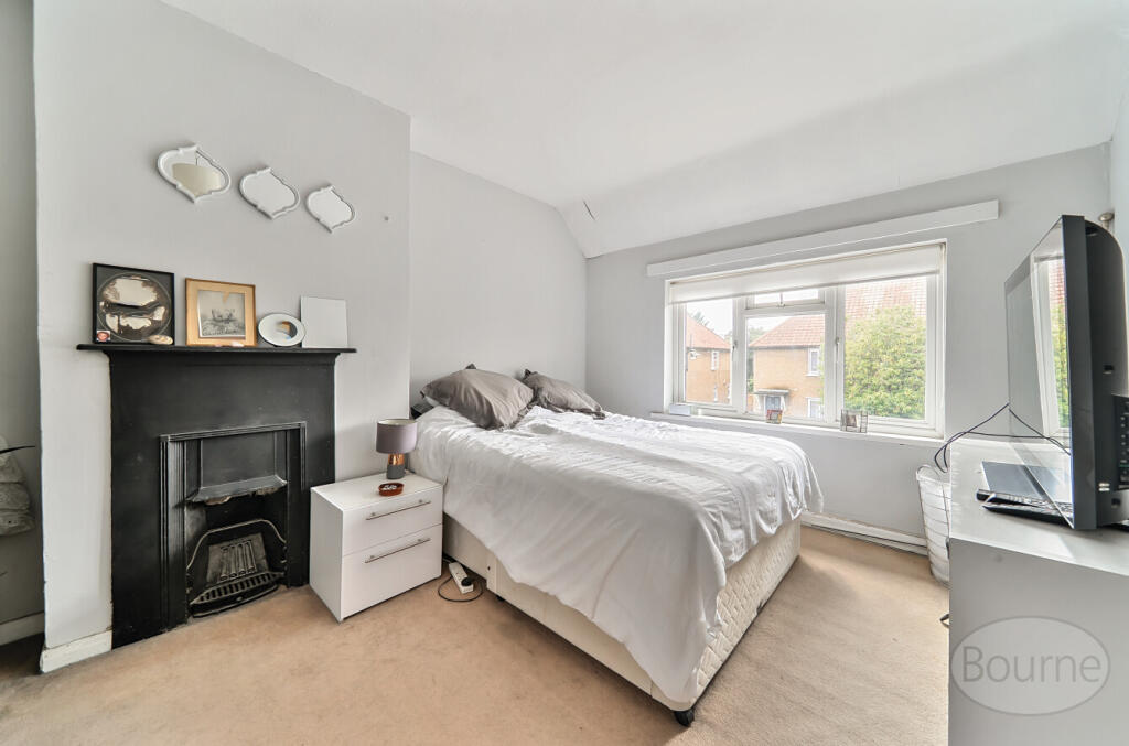 9359afbd-186d-493...