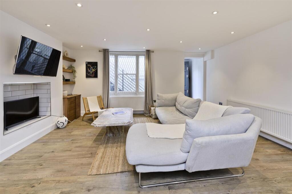 121a westbourne pk rd-0001.jpg