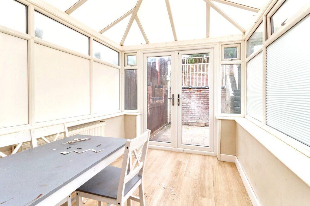 Houseman Drive - Consevatory
