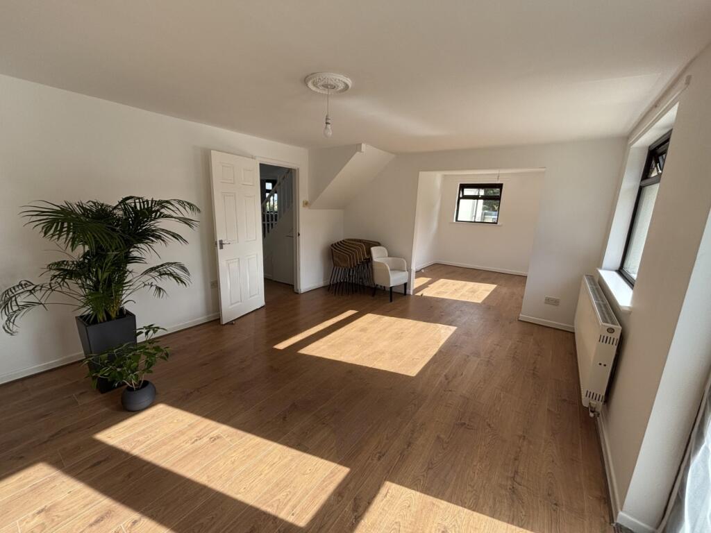 Living / Dining Room