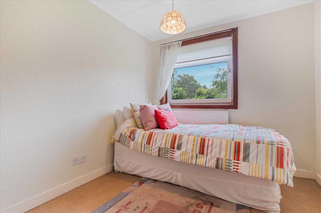 Bedroom Three (1)