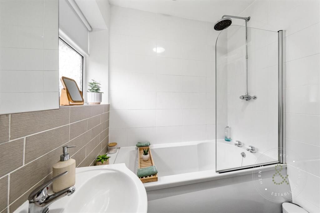 Blue House, Llanishen (6).jpg