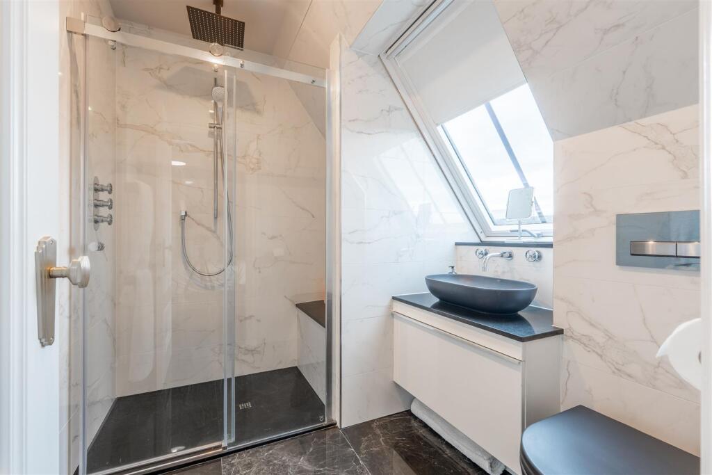 Carnegie Apartments, Dunfermline