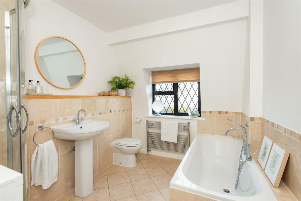2023.11.15 223 Chislehurst Rd, BR5 1NP-2207.jpg