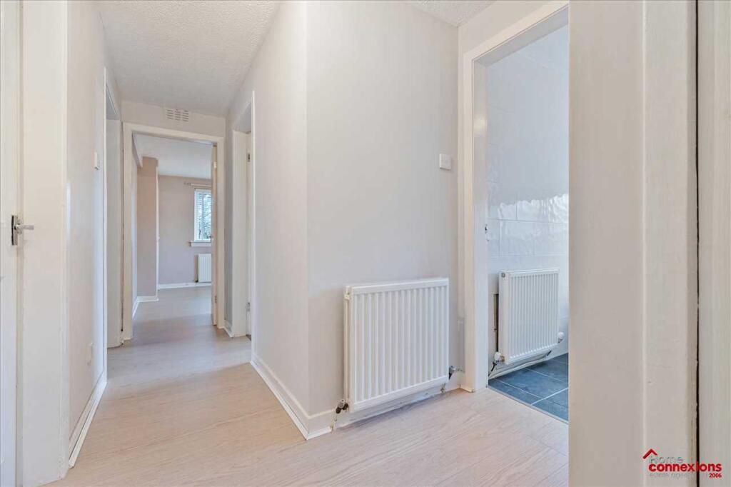 Entrance Hallway (1)