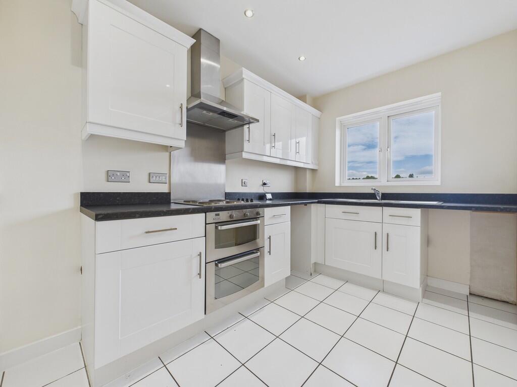 CAM04273G0-PR0152...