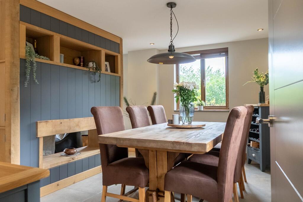 Fabulous flow from the sitting room to dining area