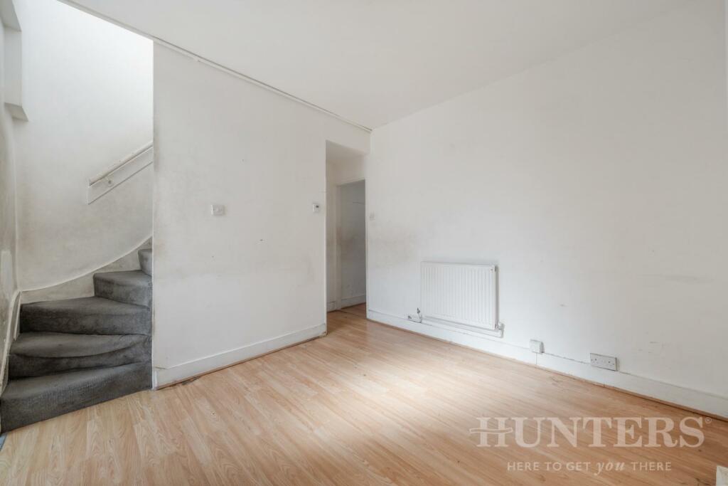 123 Poynton Road N17 9SJ-8.jpg