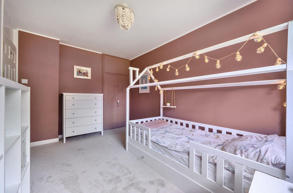 1315534-16-685e95...