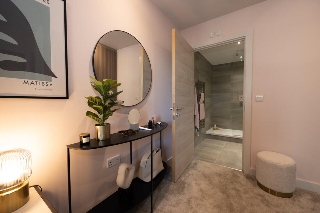 ee2070d672def92fd350feabc057