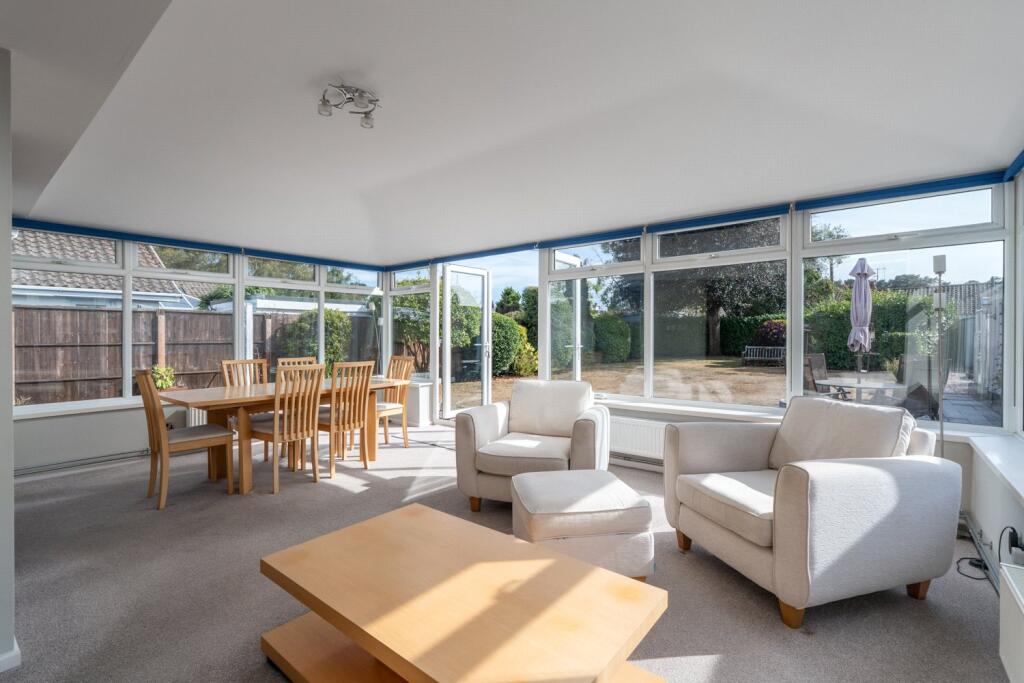 Dining/Sitting Room