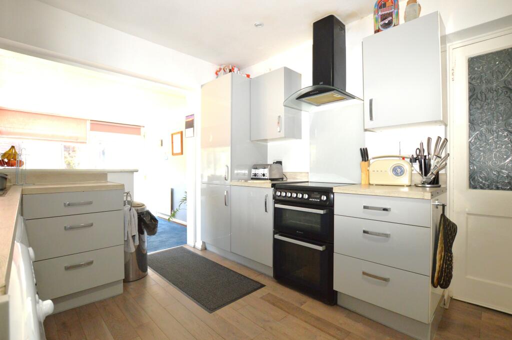 Kitchen 3