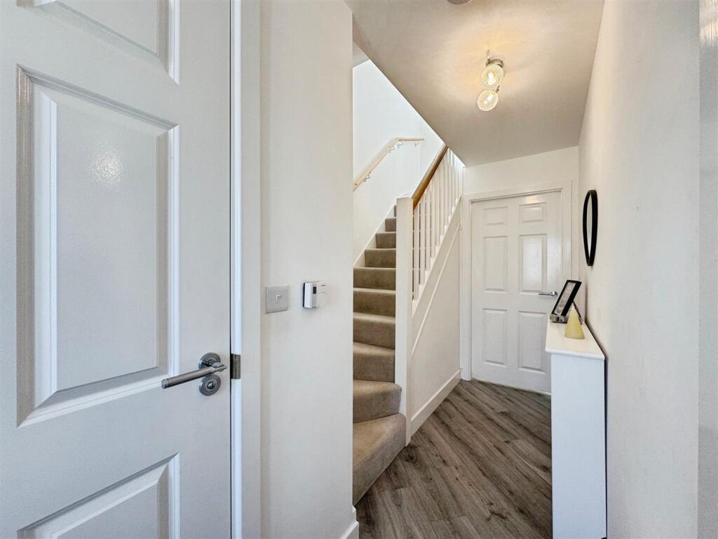 af31526f--4E38-9168-CD4EFEC042B3-18337-000008D5A67