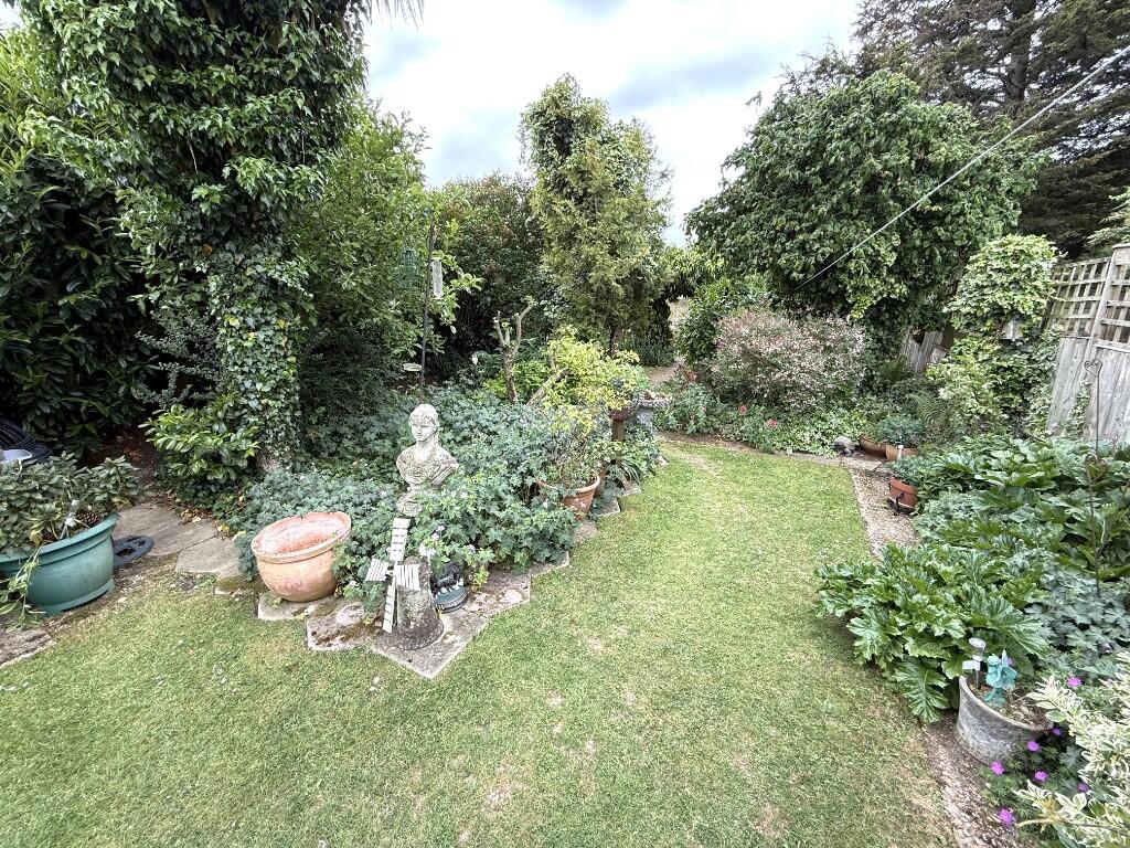 REAR GARDEN (B)