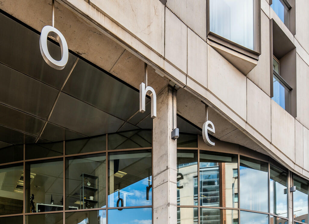 T402 Nottingham O...