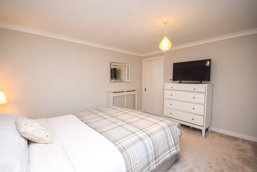 28 Cross Street, ...