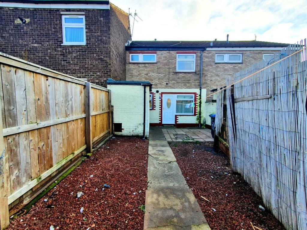 yard 1 .jpg