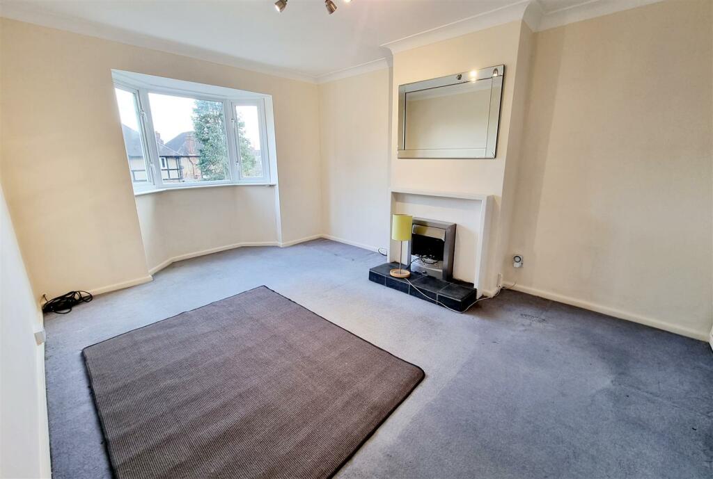 RECEPTION ROOM: