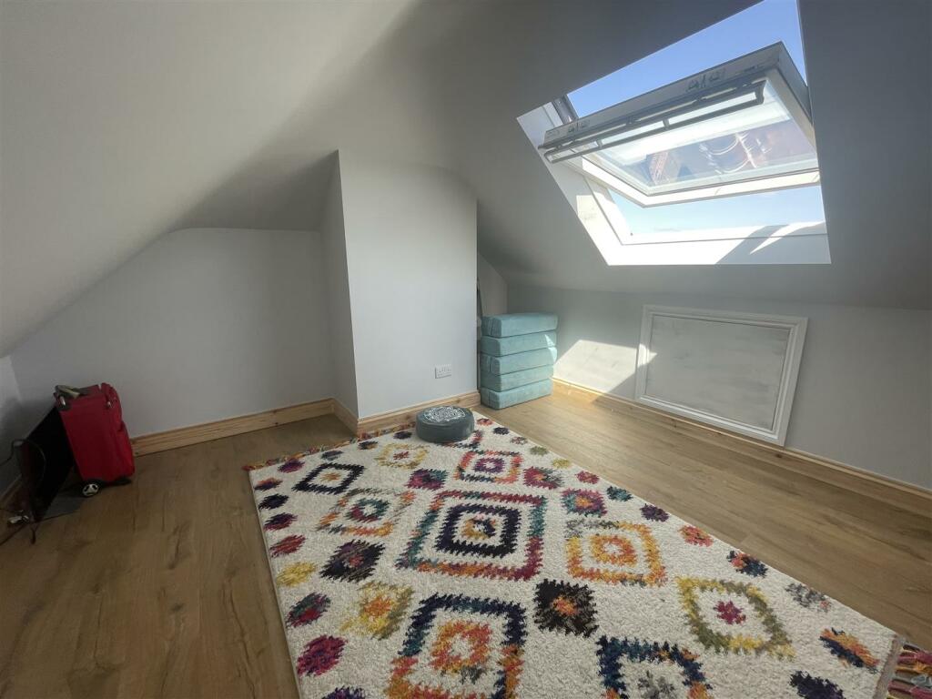 attic room.jpg