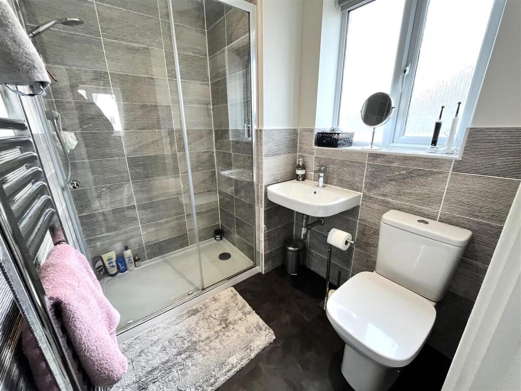 En-suite.jpeg
