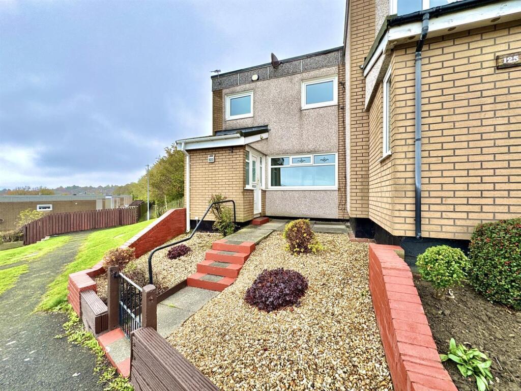 123 Easedale external.jpg