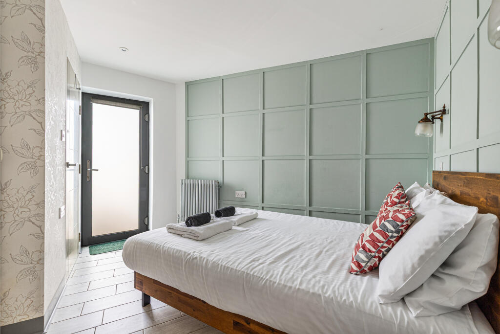 A12 - 9a Seymour Place - 250626