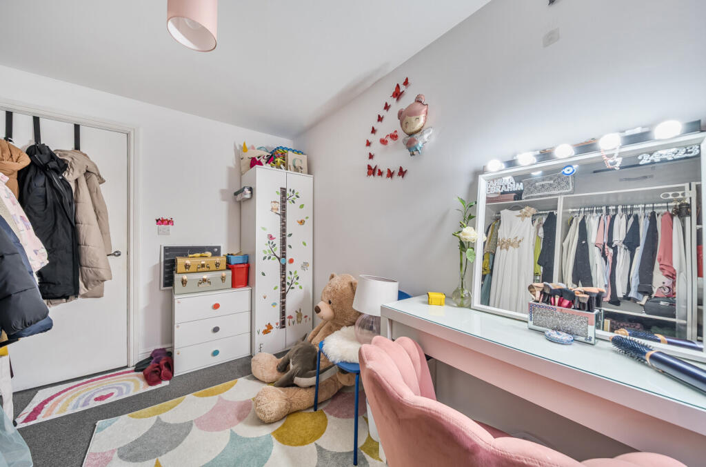 1387742-5-693add7...