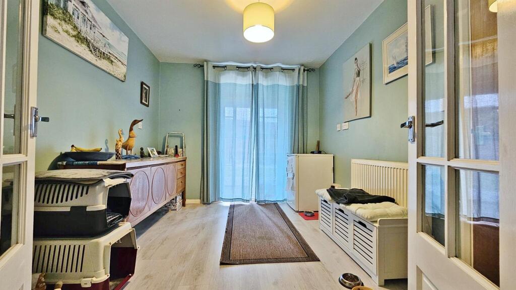 Breakfast Room