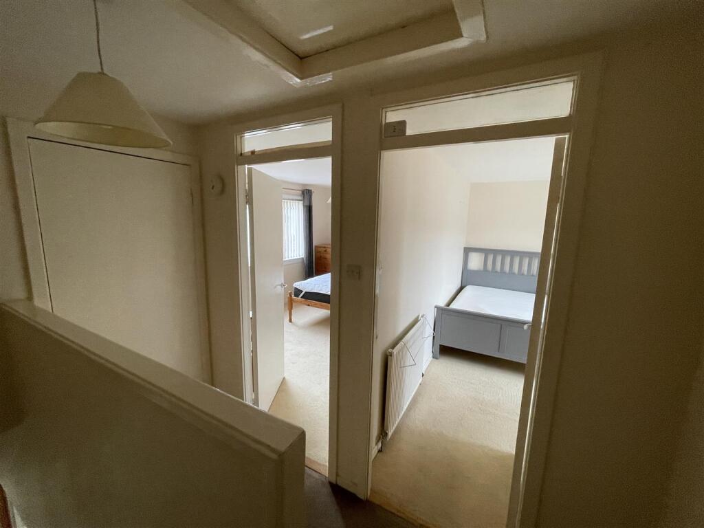 Hallway.JPG