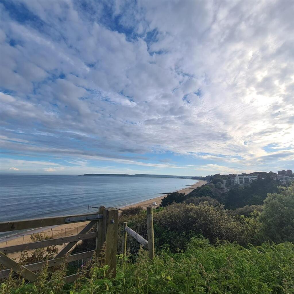 StudlandSandbanksviews.JPG