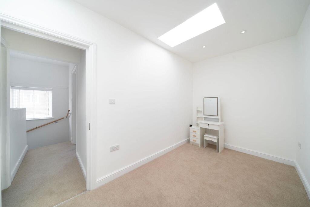 MM - 3rd bedroom.jpeg