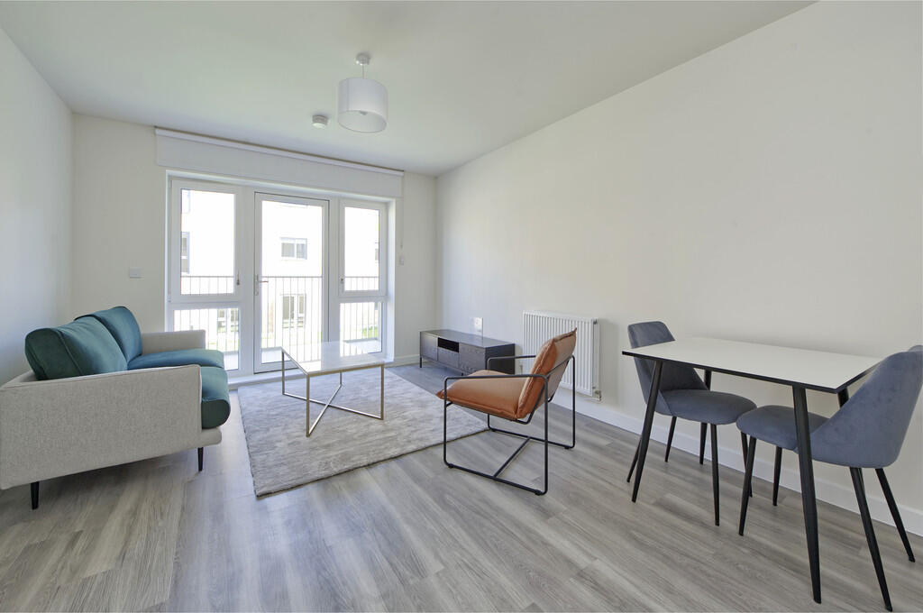 flat 7 iris hse-4...