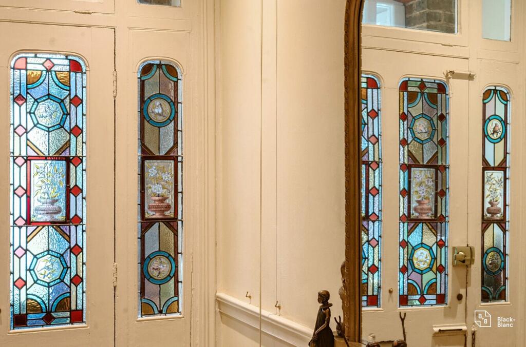 Interior/ Entrance