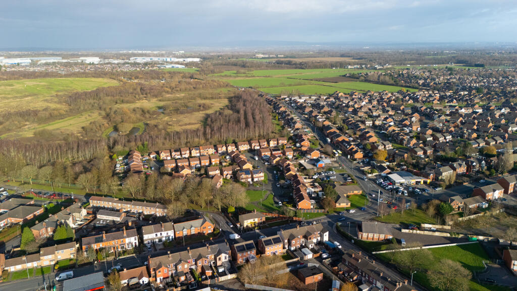 DJI_20251210193947_0703_D