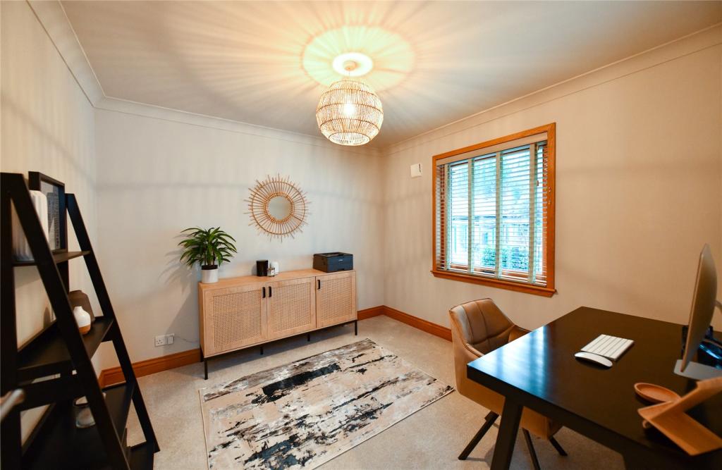 Bedroom 3/Office