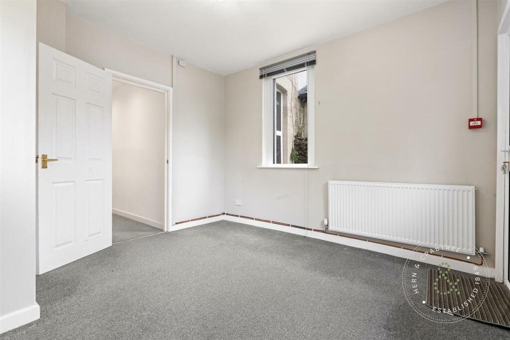 Cardiff Road, Llandaff, Hern Crabtree (9).jpg