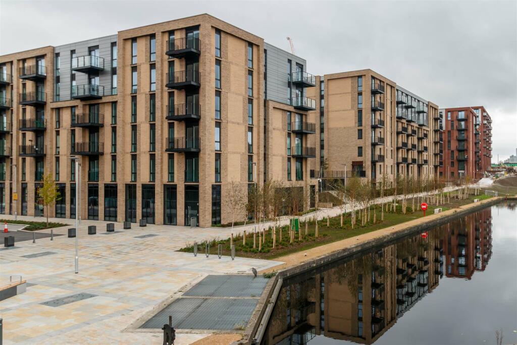 Middlewood Locks 25.10.18. 008.JPG