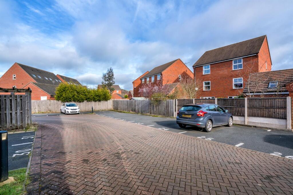 Colliers Way, Cannock, Staffordshire, WS12 4UD-17.