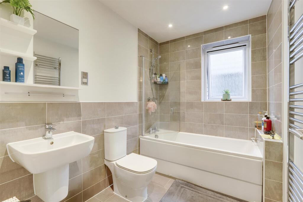 IMG_5250-IMG_5254 copy.jpg