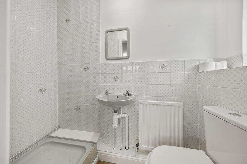 Bed4-Ensuite
