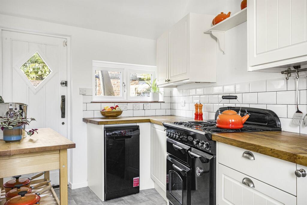 Kitchen/Breakfast Ro