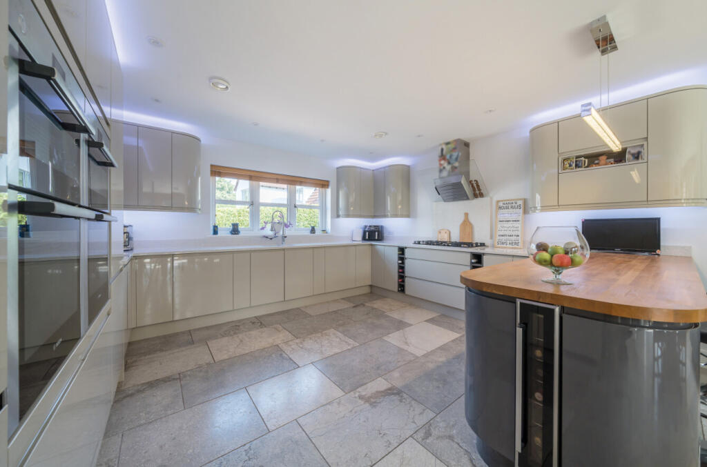 1334149-11-6891e4...