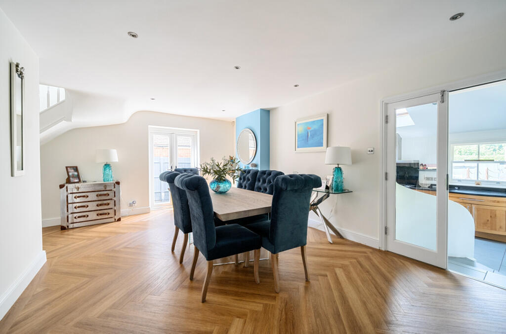 1326217-7-6875251...