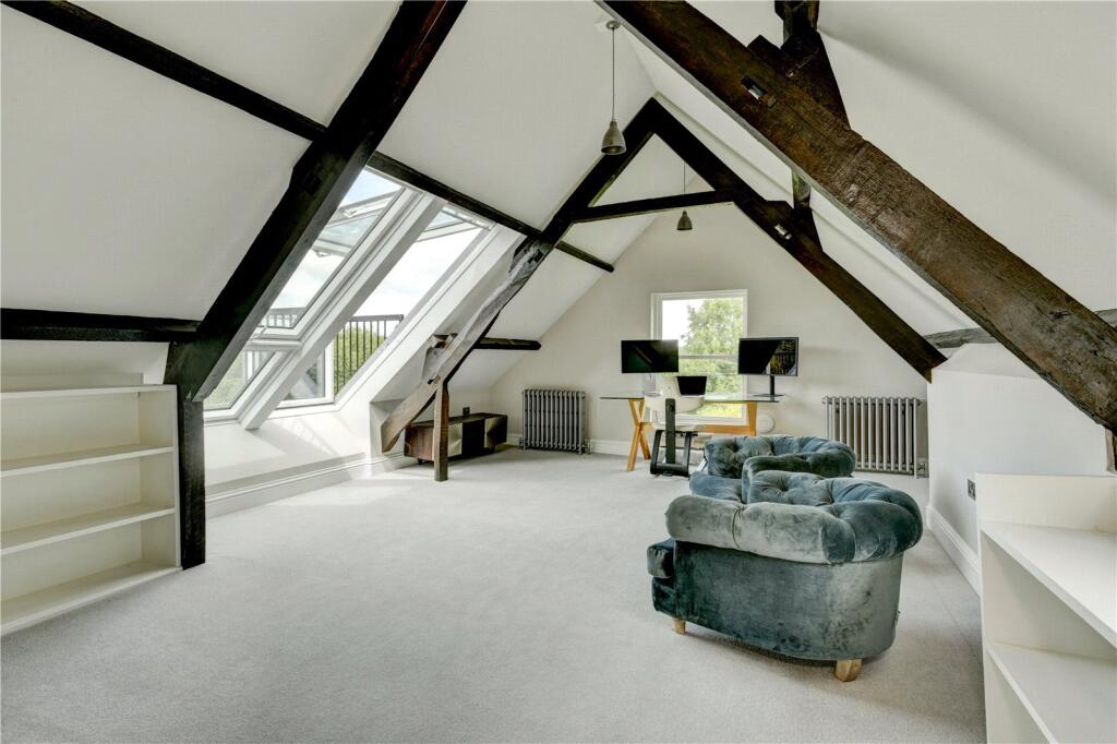 2nd Floor Office/Bed