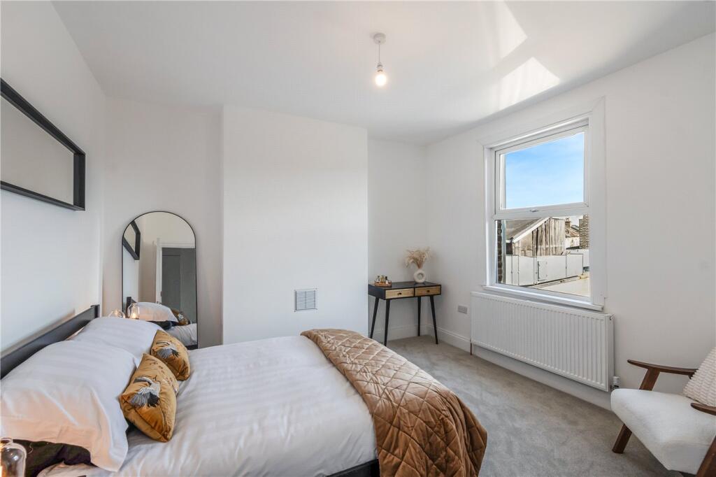 Double Bedroom 2 P1