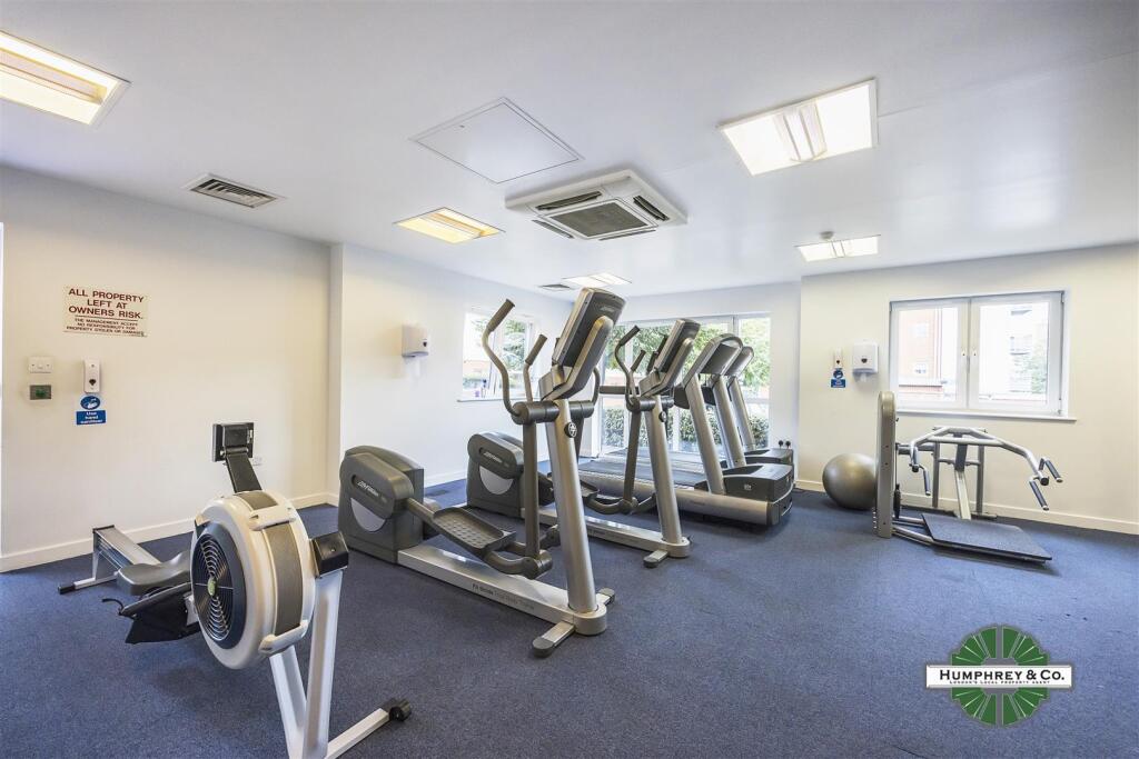 15  Bedgebury Court,  1 Hawker Place -013.jpg