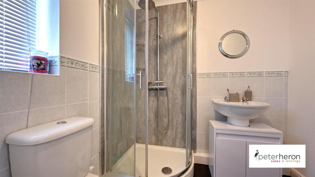 En Suite Shower Room